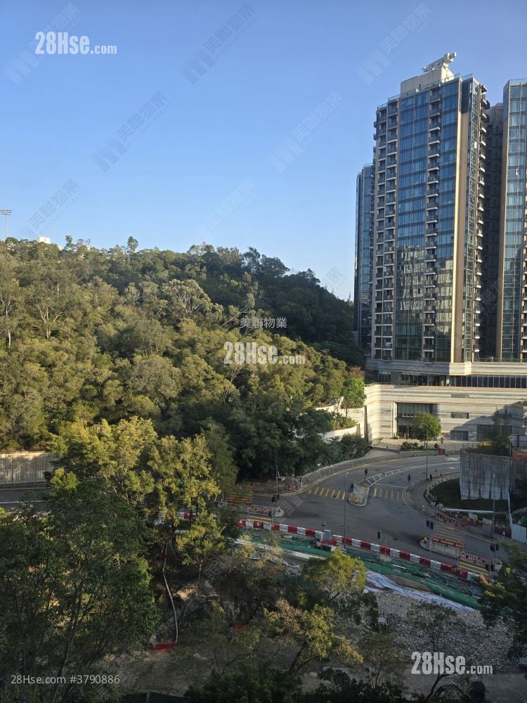 Laguna City Sell 2 Bedrooms 517 ft²