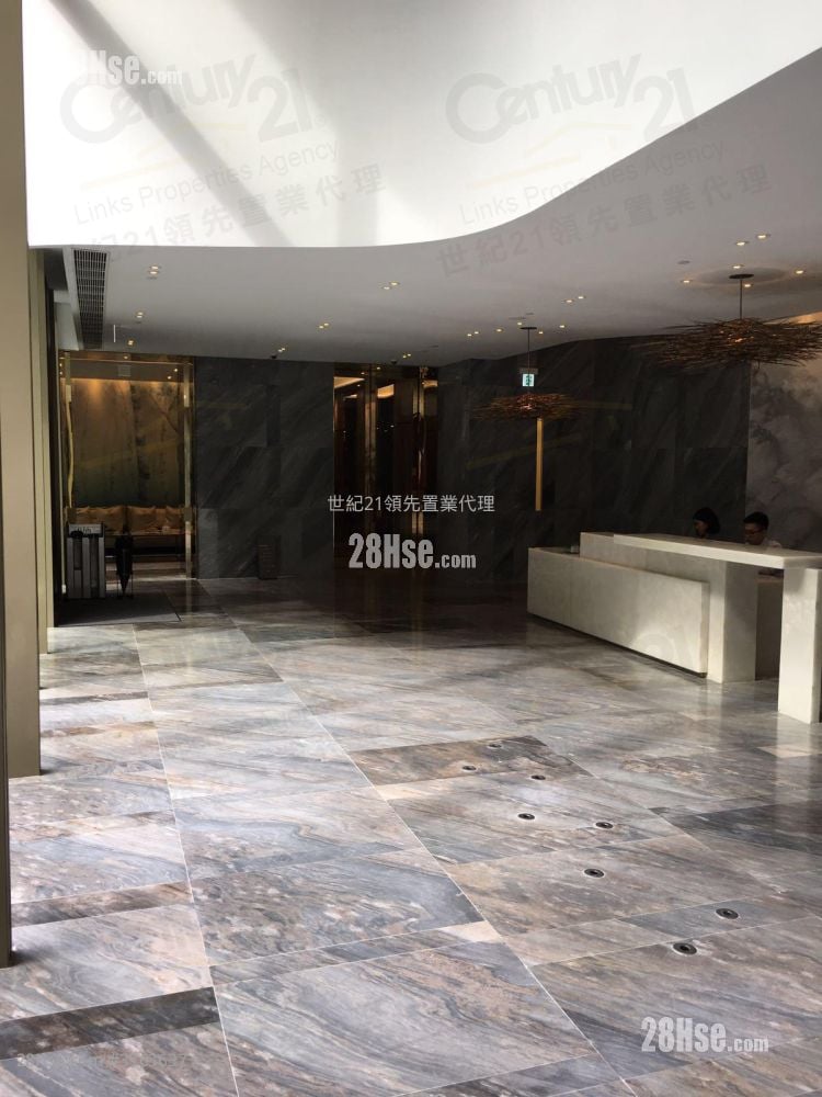 Homantin Hillside Sell 3 Bedrooms , 2 Bathrooms 735 ft²