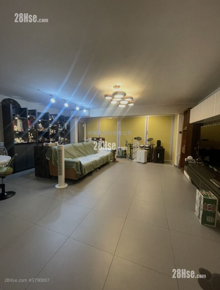 Richmond Villa Sell 3 Bedrooms , 2 Bathrooms