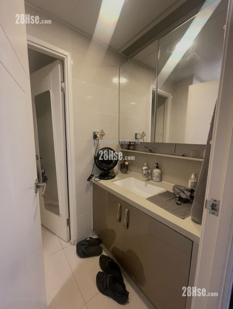 Richmond Villa Sell 3 Bedrooms , 2 Bathrooms