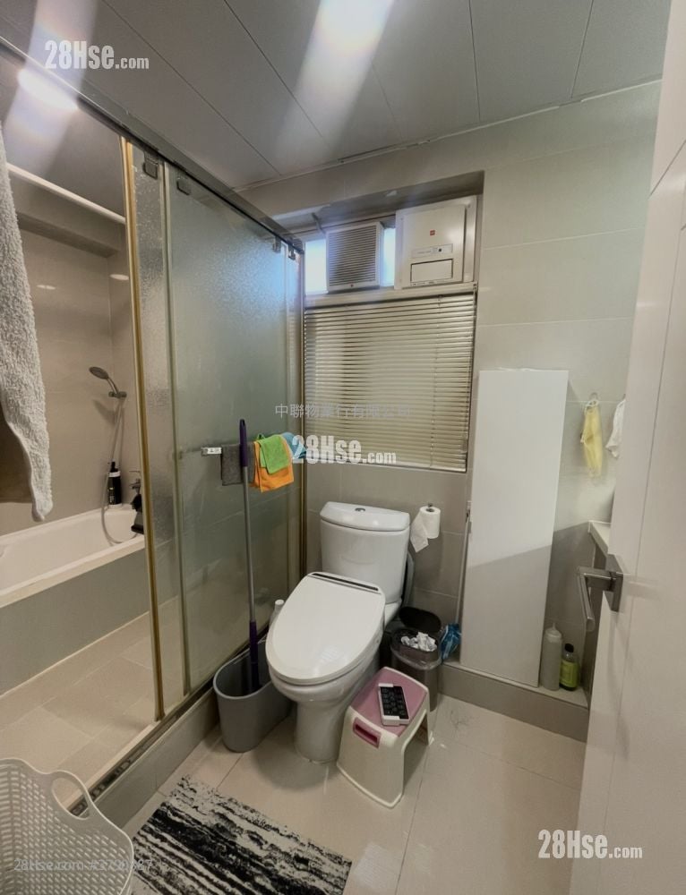 Richmond Villa Sell 3 Bedrooms , 2 Bathrooms