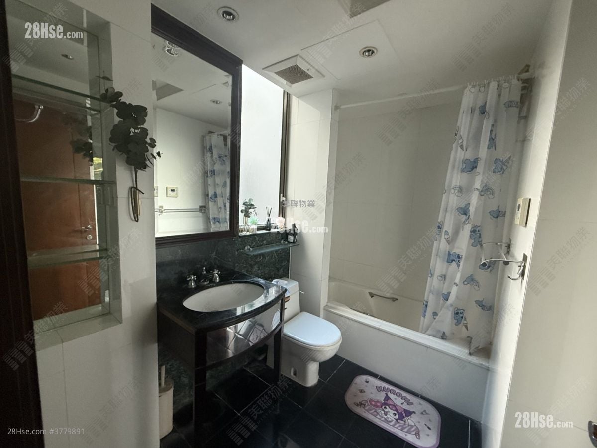 Casa Marina Rental 3 Bedrooms , 3 Bathrooms 1,425 ft²