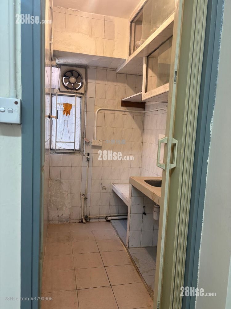 福安大厦 租盘 2 房 , 1 浴室 319 平方尺