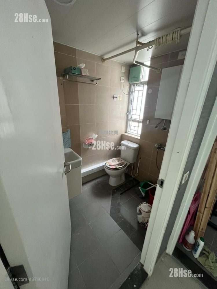 Ching Chun Court Rental 436 ft²