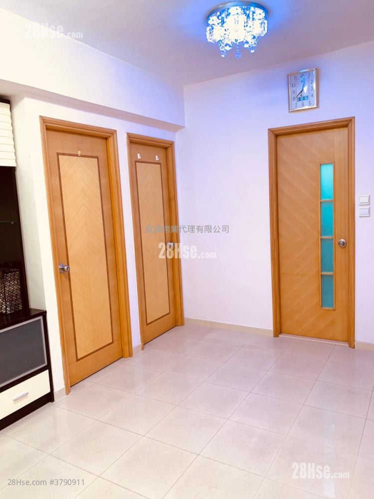 Kwan Yick Building Phase 1 Rental 2 Bedrooms , 1 Bathroom 370 ft²