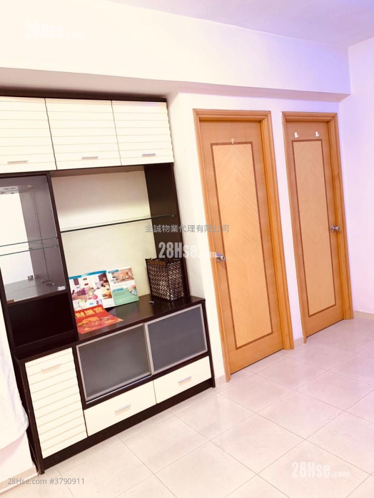 Kwan Yick Building Phase 1 Rental 2 Bedrooms , 1 Bathroom 370 ft²