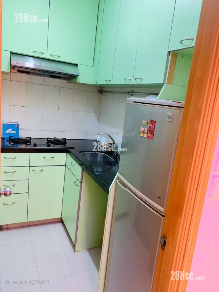 Kwan Yick Building Phase 1 Rental 2 Bedrooms , 1 Bathroom 370 ft²