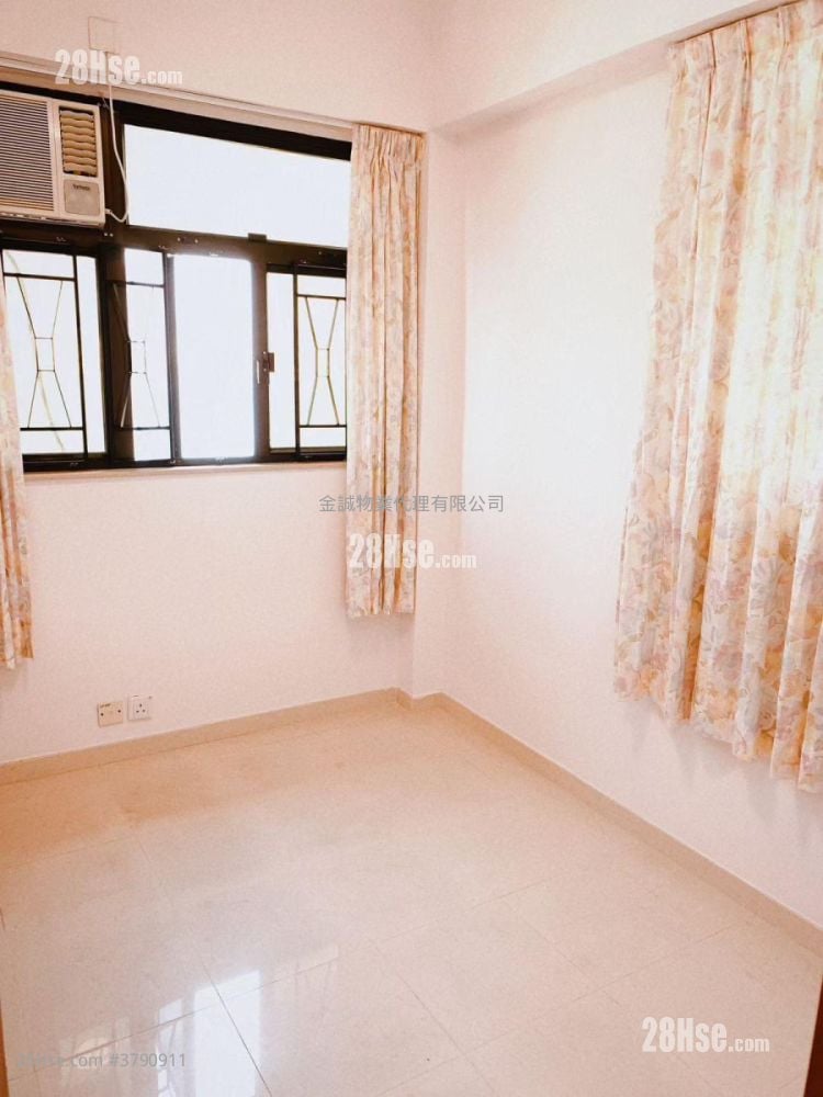 Kwan Yick Building Phase 1 Rental 2 Bedrooms , 1 Bathroom 370 ft²