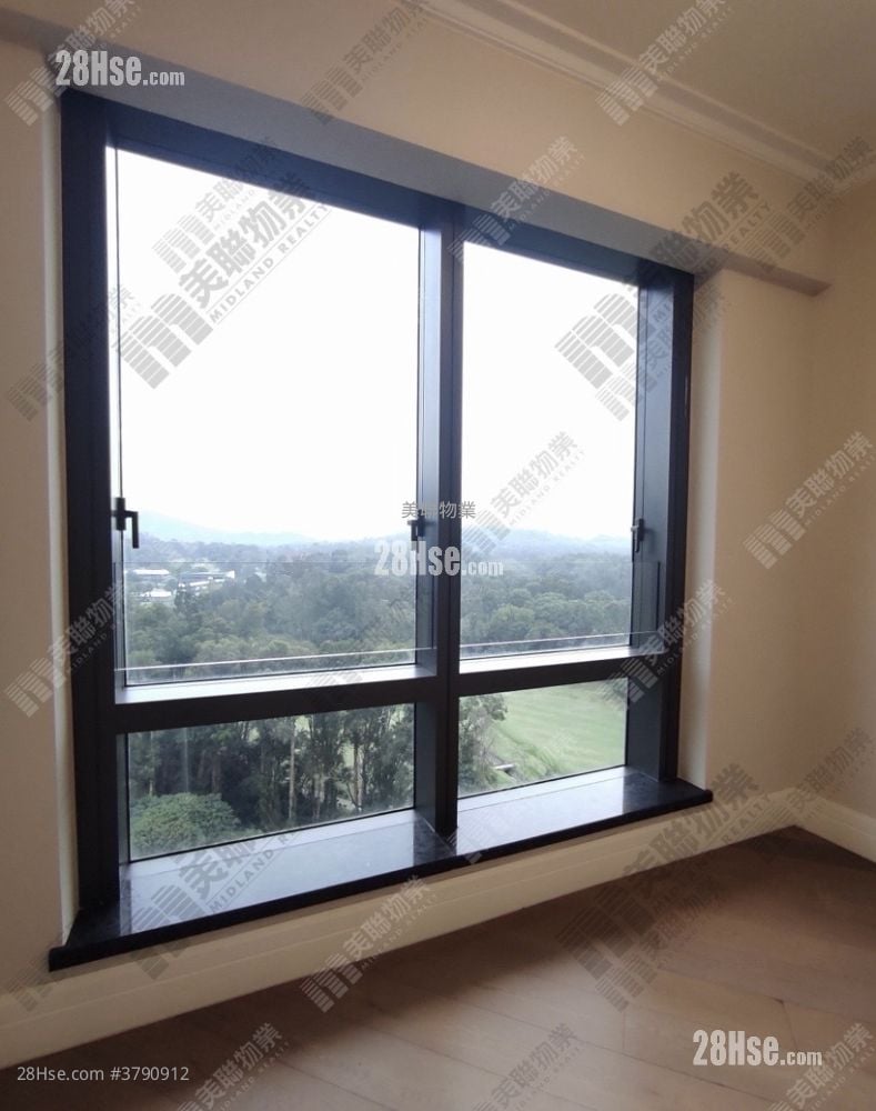 Eden Manor Rental 1,108 ft²