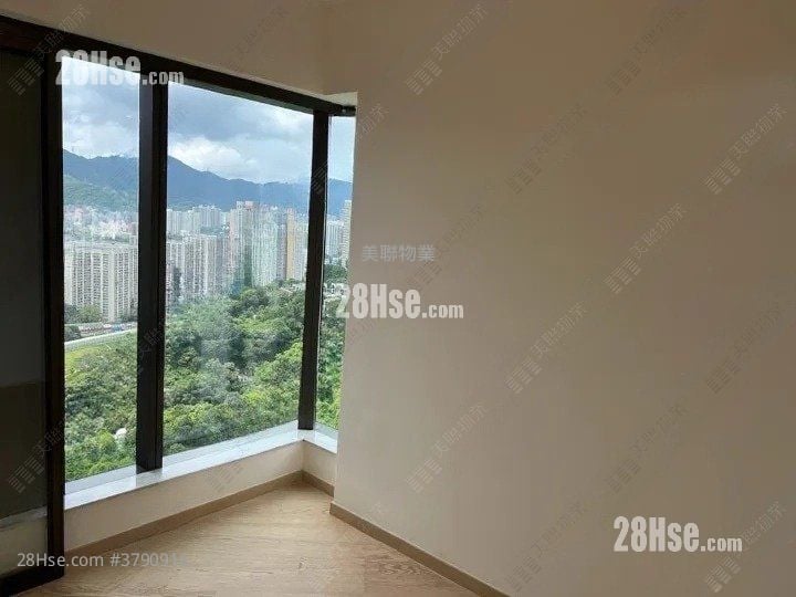 The Arles Sell 2 Bedrooms , 1 Bathroom 492 ft²