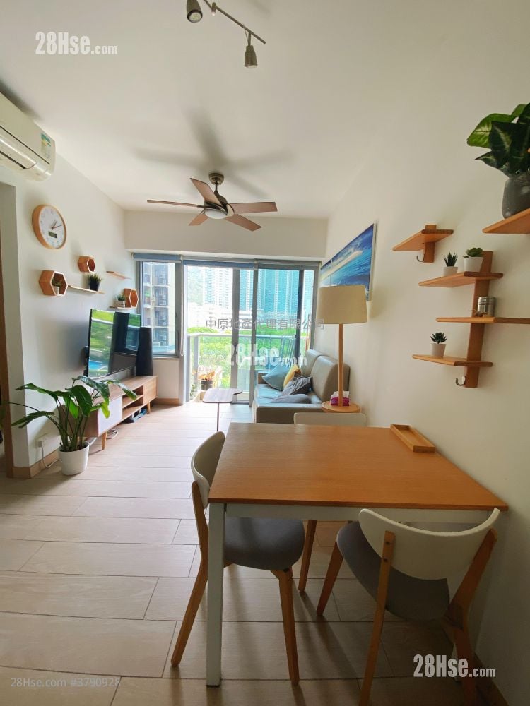 Century Link Rental 2 Bedrooms , 2 Bathrooms 484 ft²