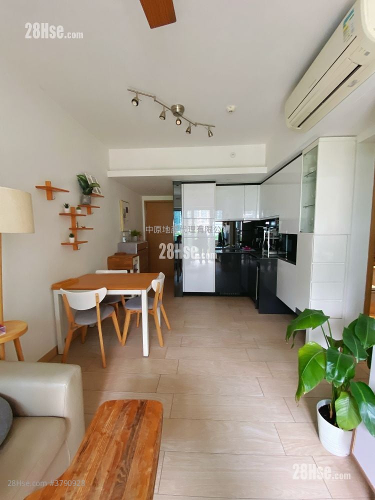 Century Link Rental 2 Bedrooms , 2 Bathrooms 484 ft²