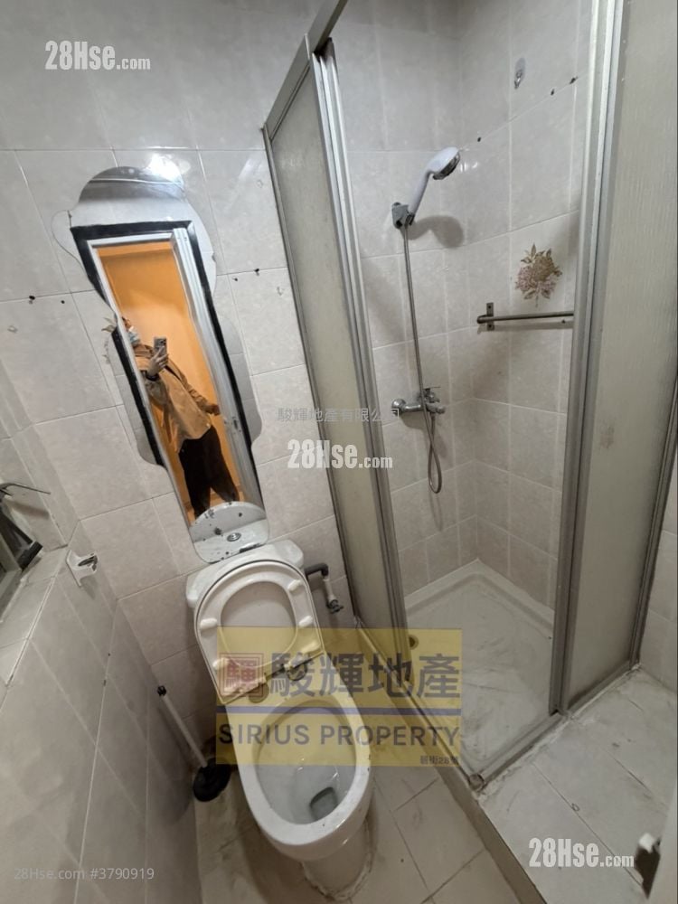 King's Mansion Rental 2 Bedrooms , 1 Bathroom 438 ft²