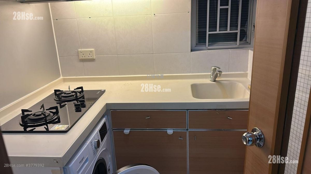 港湾豪庭 租盘 2 房 , 1 浴室 322 平方尺