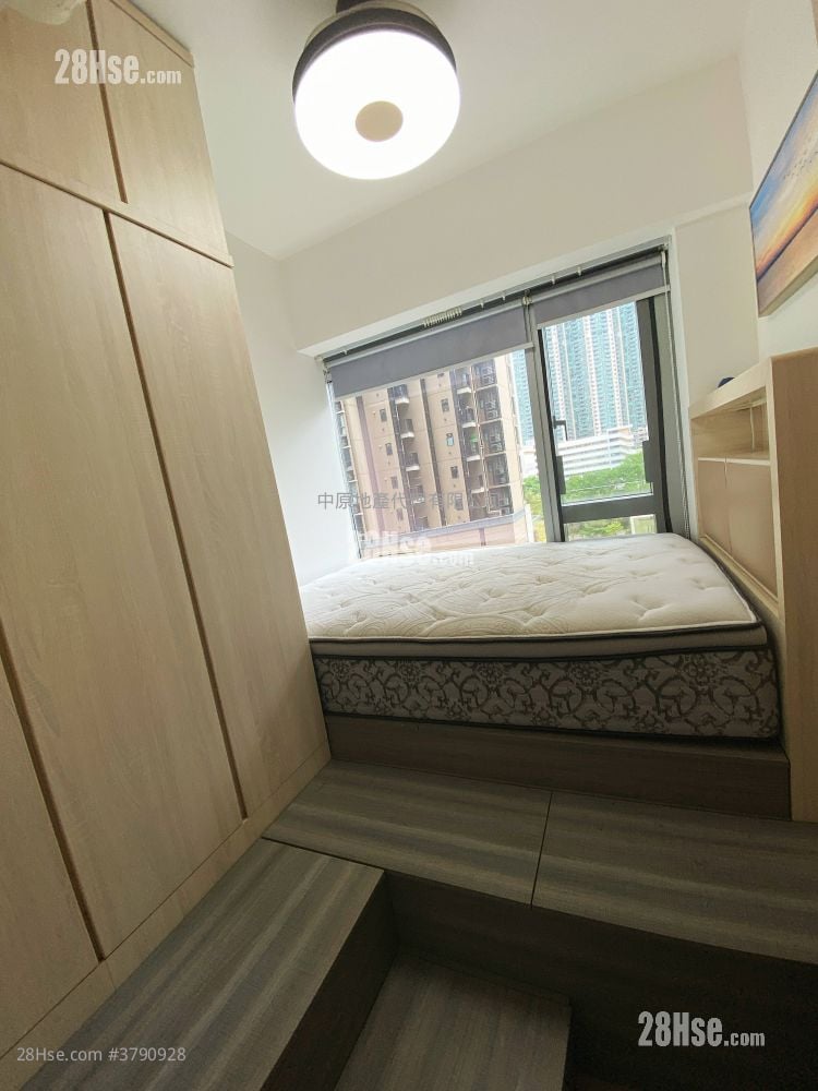 Century Link Rental 2 Bedrooms , 2 Bathrooms 484 ft²