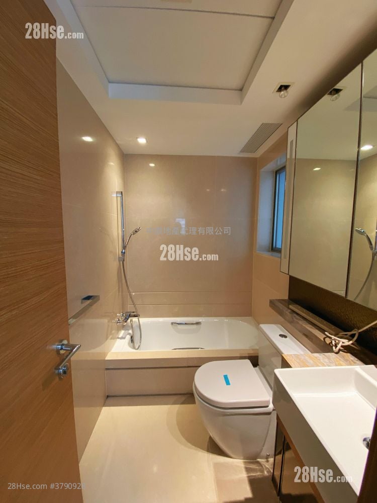 Century Link Rental 2 Bedrooms , 2 Bathrooms 484 ft²