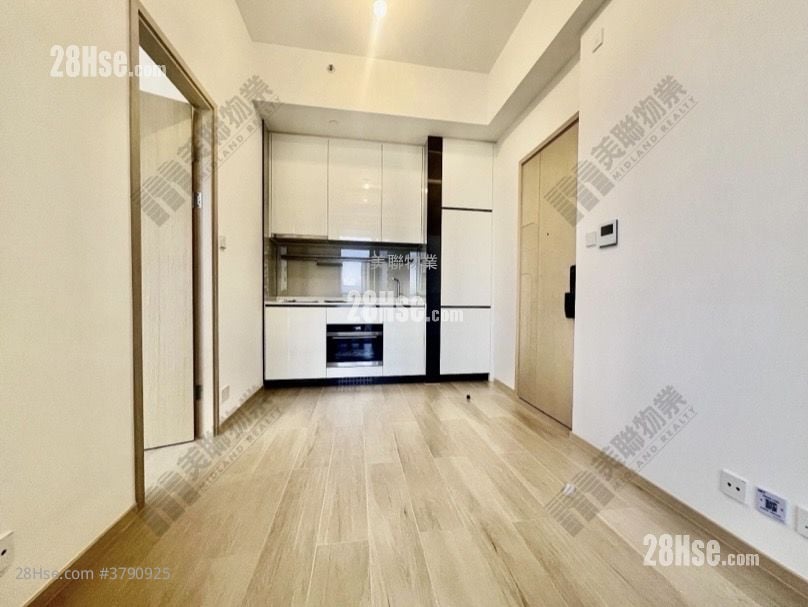 Nexus Grand Rental 288 ft²