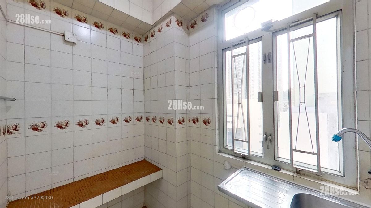 kitchen: Island Building Rental 1 Bedroom , 1 Bathroom 307 ft²