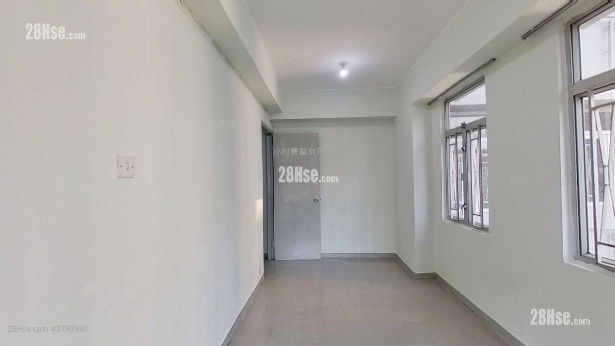 master room: Island Building Rental 1 Bedroom , 1 Bathroom 307 ft²