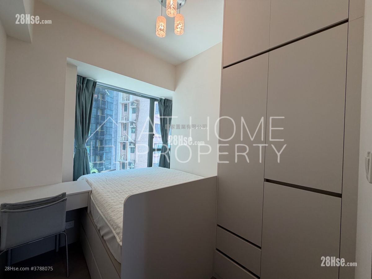 No.2 Park Road Rental 3 Bedrooms , 2 Bathrooms 799 ft²