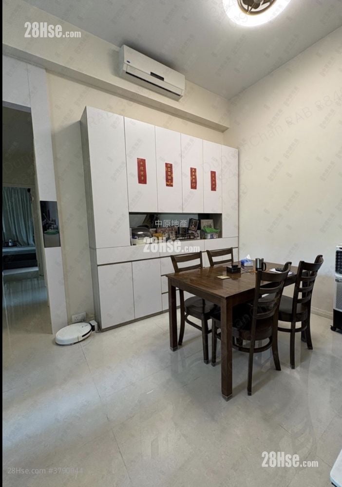 岚山 售盘 3 房 , 2 浴室 877 平方尺