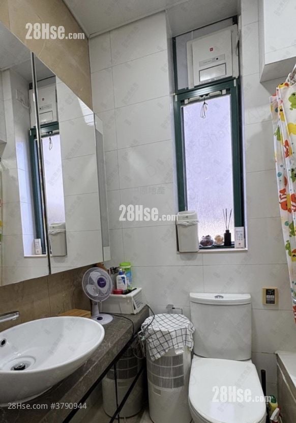 岚山 售盘 3 房 , 2 浴室 877 平方尺