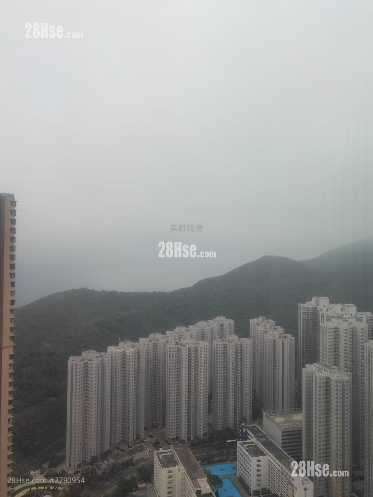 Island Resort Sell 2 Bedrooms , 1 Bathroom 455 ft²