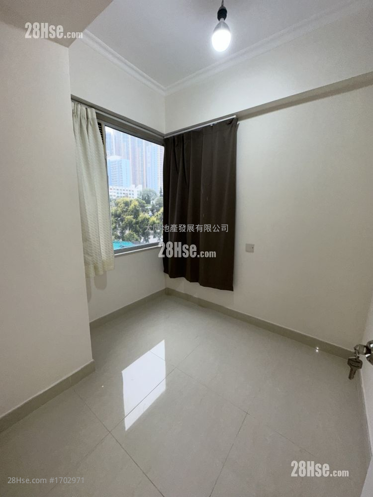 Yau Lee Building Rental 2 Bedrooms 323 ft²