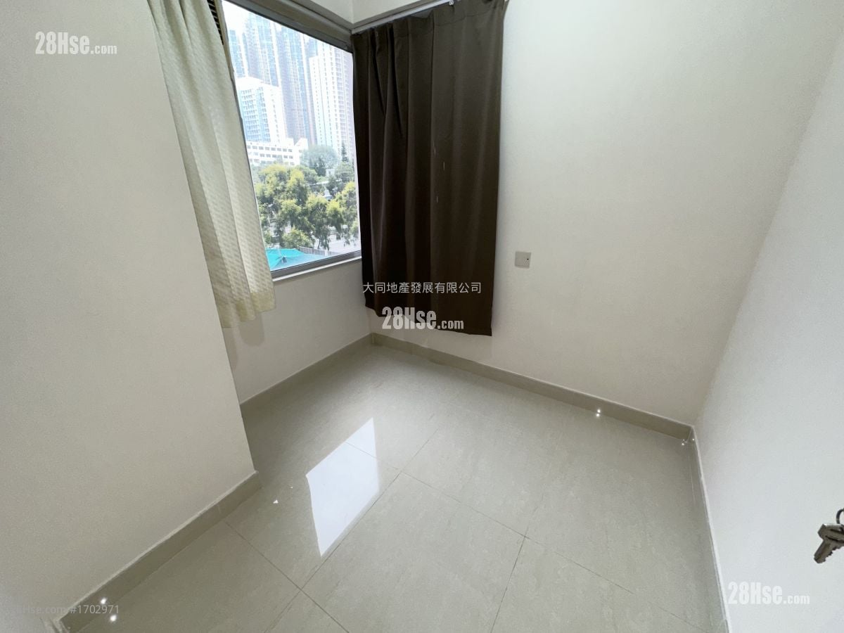 Yau Lee Building Rental 2 Bedrooms 323 ft²