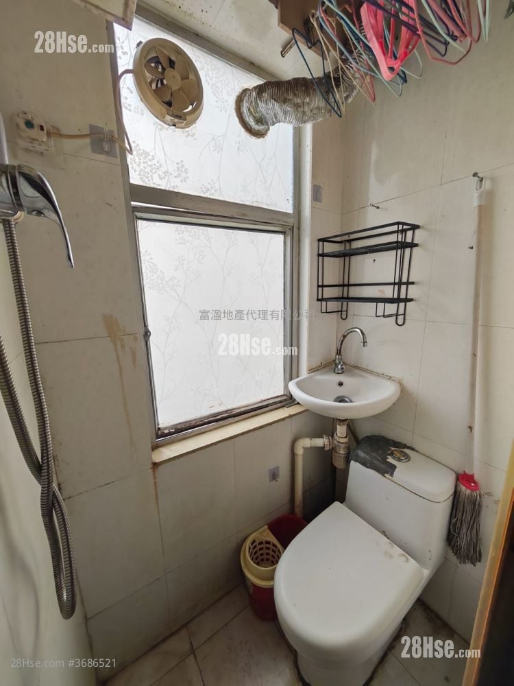 唐楼 租盘 开放式间隔 , 1 浴室 100 平方尺