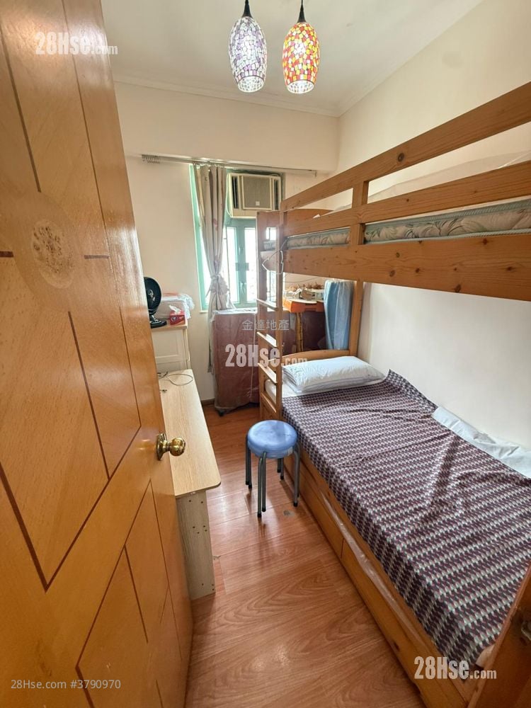 定安大厦 售盘 3 房 , 2 浴室 461 平方尺