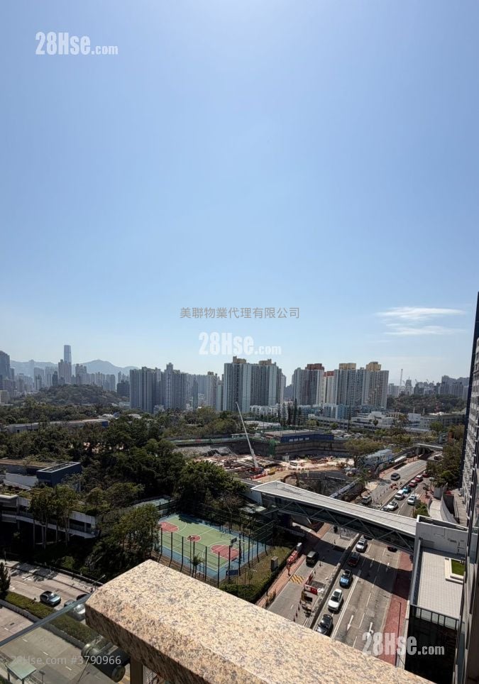 毕架山峰 售盘 4 房 , 3 浴室 1,459 平方尺