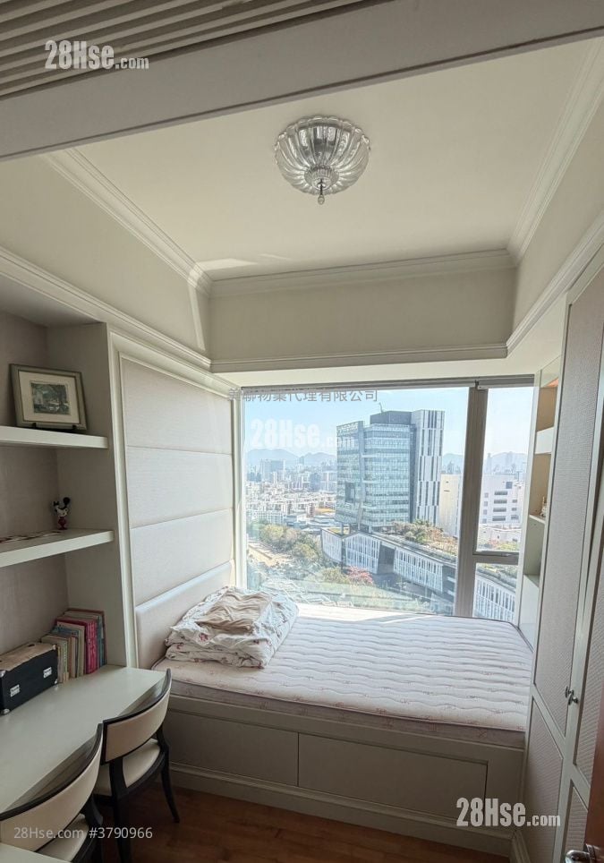 毕架山峰 售盘 4 房 , 3 浴室 1,459 平方尺