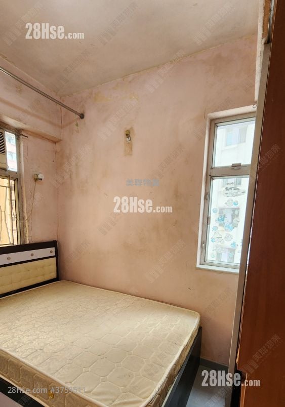 Shui King Building Sell 2 Bedrooms , 1 Bathroom 341 ft²