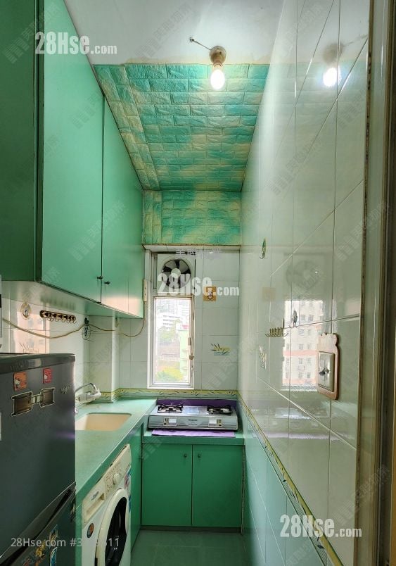 Shui King Building Sell 2 Bedrooms , 1 Bathroom 341 ft²