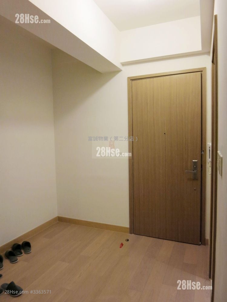 Peninsula East 租盘 3 房 , 2 浴室 874 平方尺