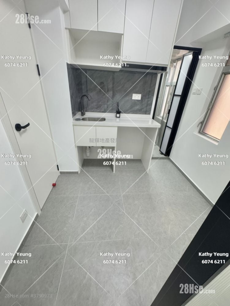 康侨大厦 租盘 1 房 , 1 浴室 180 平方尺