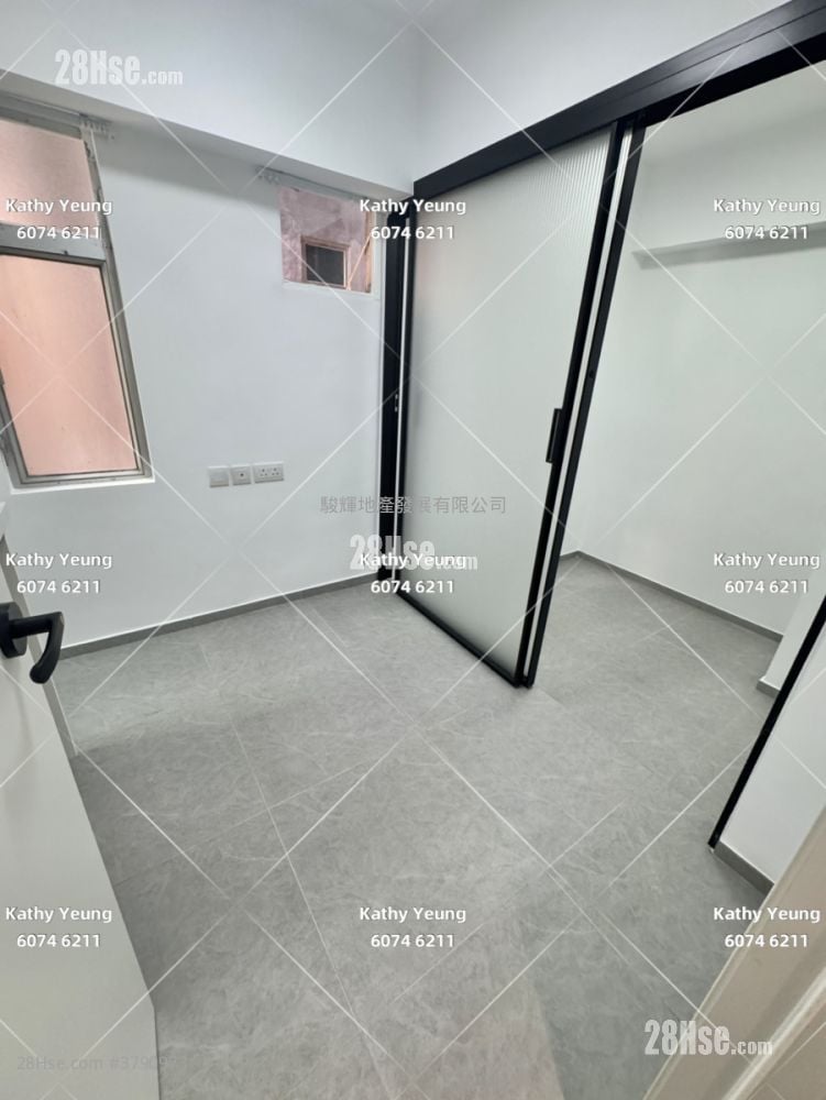 康侨大厦 租盘 1 房 , 1 浴室 180 平方尺