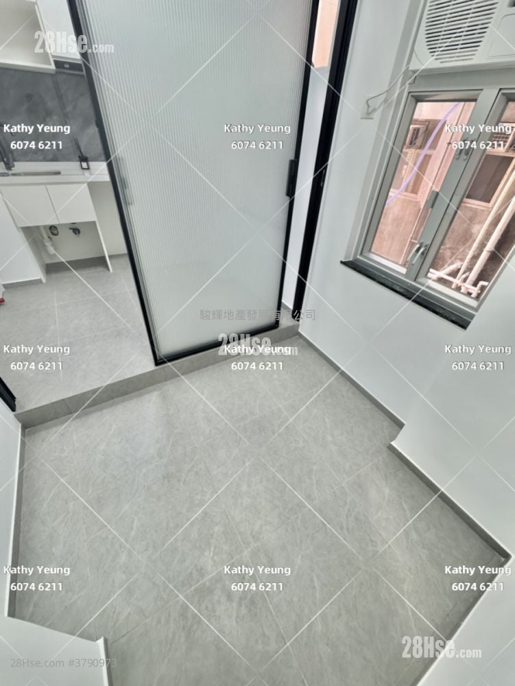 康侨大厦 租盘 1 房 , 1 浴室 180 平方尺