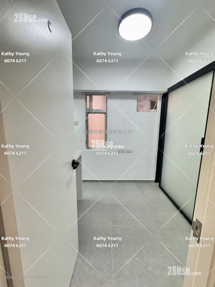 康侨大厦 租盘 1 房 , 1 浴室 180 平方尺