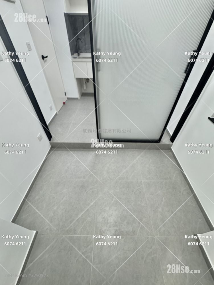 康侨大厦 租盘 1 房 , 1 浴室 180 平方尺