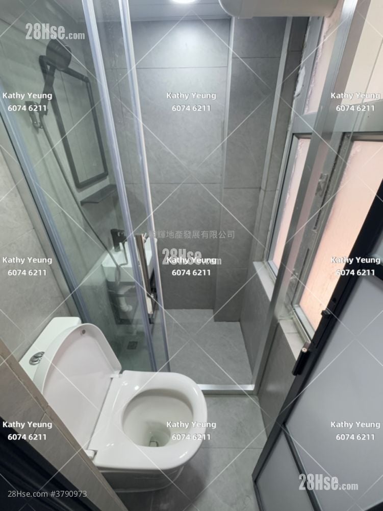 康侨大厦 租盘 1 房 , 1 浴室 180 平方尺