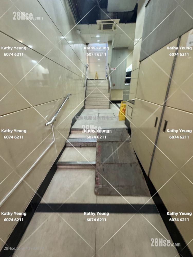 康侨大厦 租盘 1 房 , 1 浴室 180 平方尺