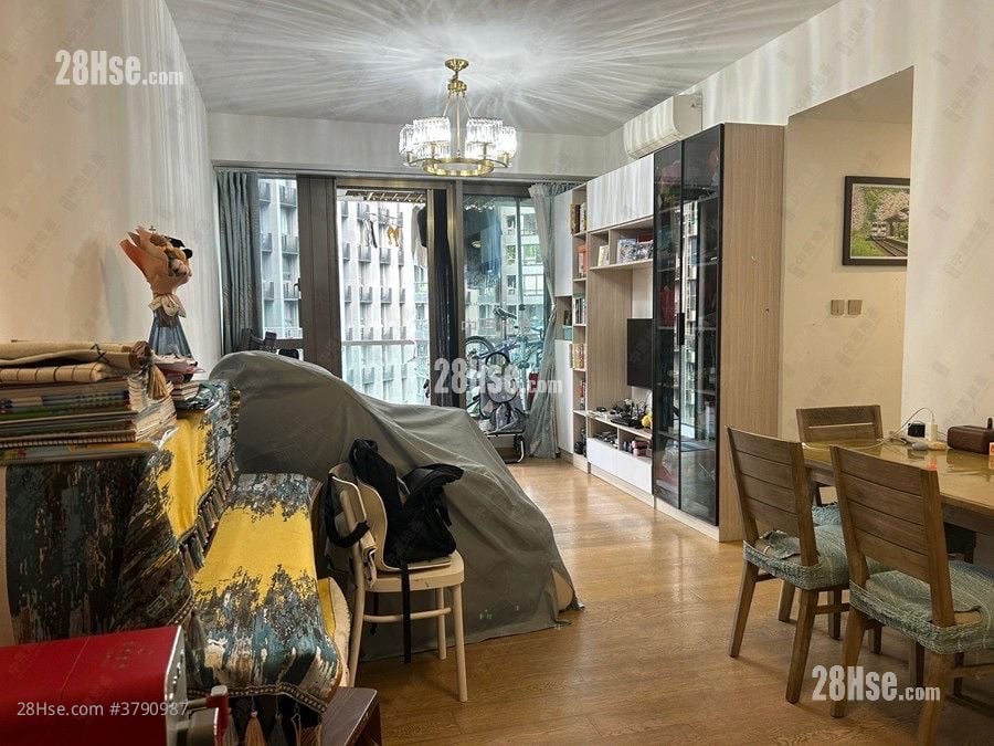 海日湾 II 售盘 3 房 810 平方尺