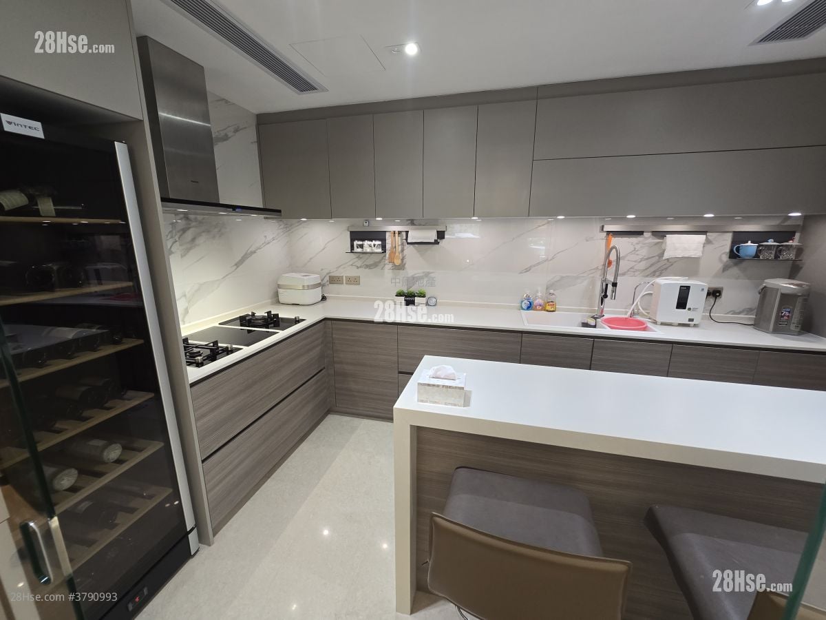 Beaulieu Peninsula Sell 4 Bedrooms 1,631 ft²