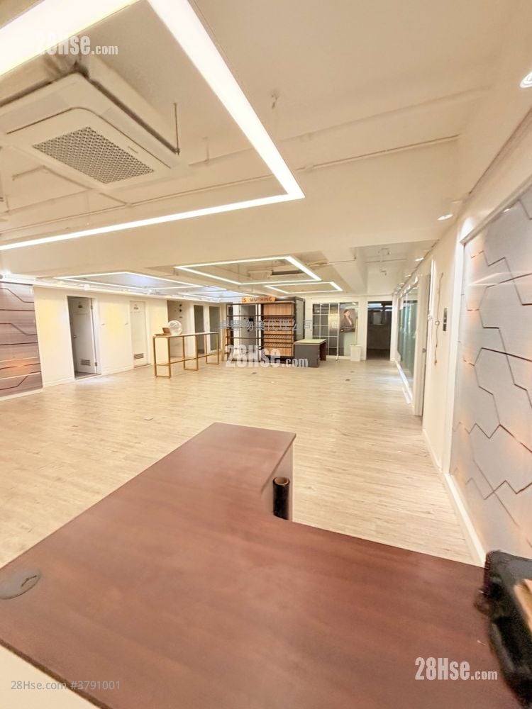 合兴工业大厦 租盘 5+ 房 , 5+ 厕所 3,100 平方尺