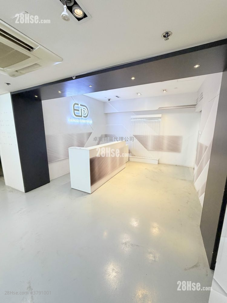 合兴工业大厦 租盘 5+ 房 , 5+ 厕所 3,100 平方尺