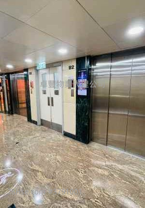 合兴工业大厦 租盘 5+ 房 , 5+ 厕所 3,100 平方尺