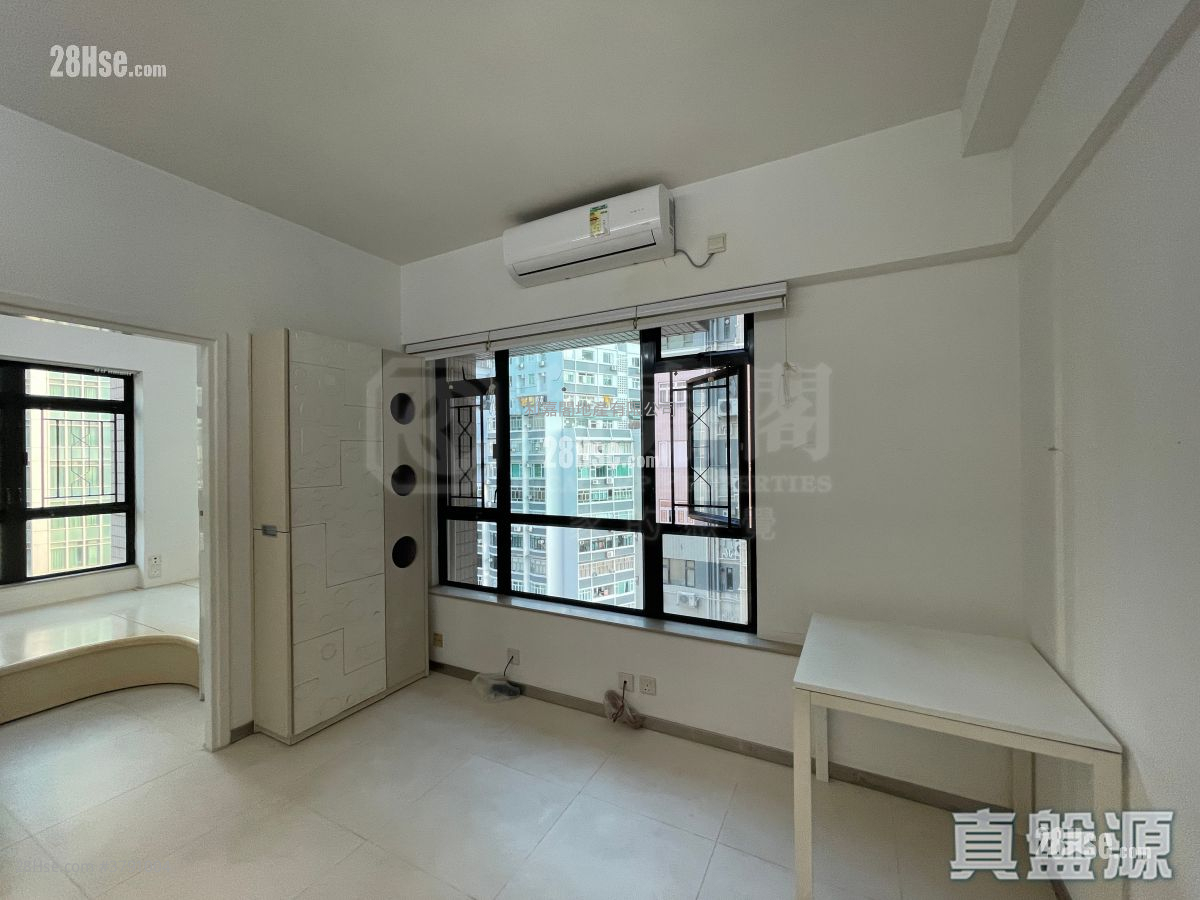 海景轩 售盘 2 房 356 平方尺