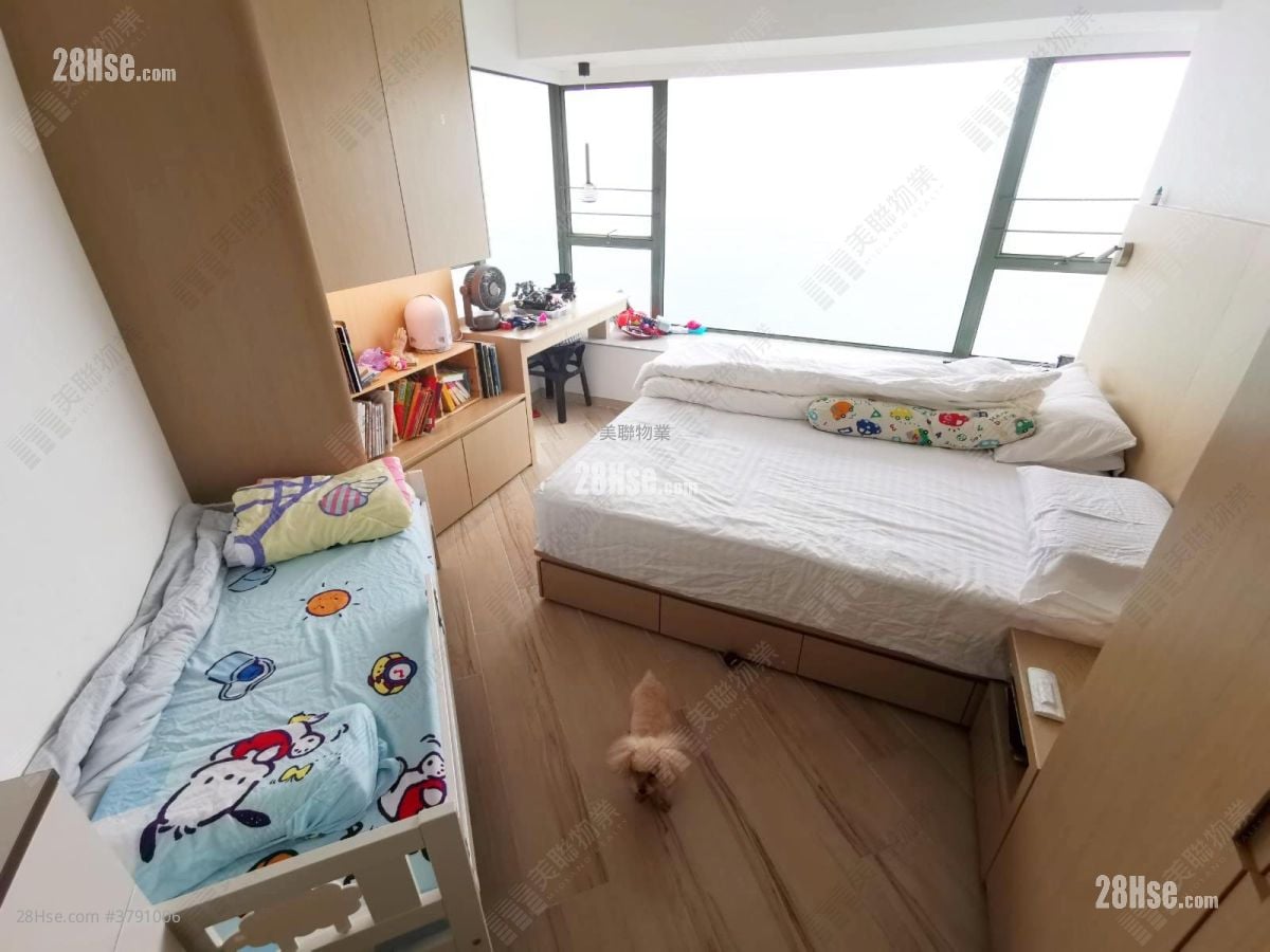 蓝湾半岛 售盘 3 房 , 2 浴室 811 平方尺